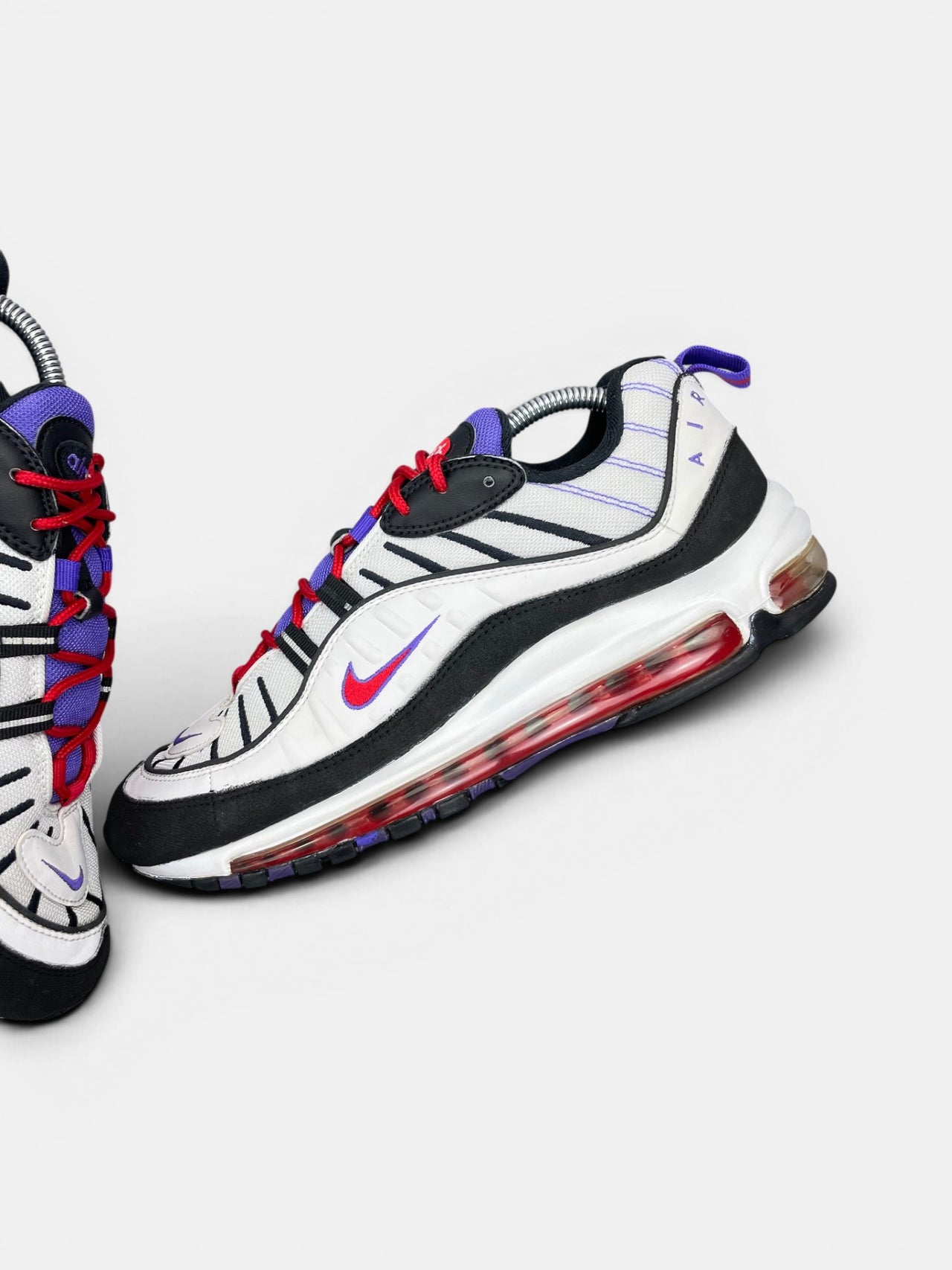 Nike Air Max 98 Raptors — buty sportowe męskie w bardzo dobrym stanie rozmiar 42.5, zewnętrzny panel lewego buta