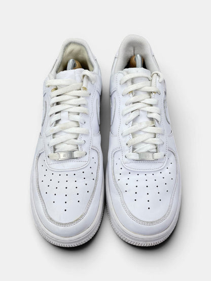 Nike Air Force 1 Low Triple White — buty sportowe męskie w bardzo dobrym stanie rozmiar 44.5, widok z góry