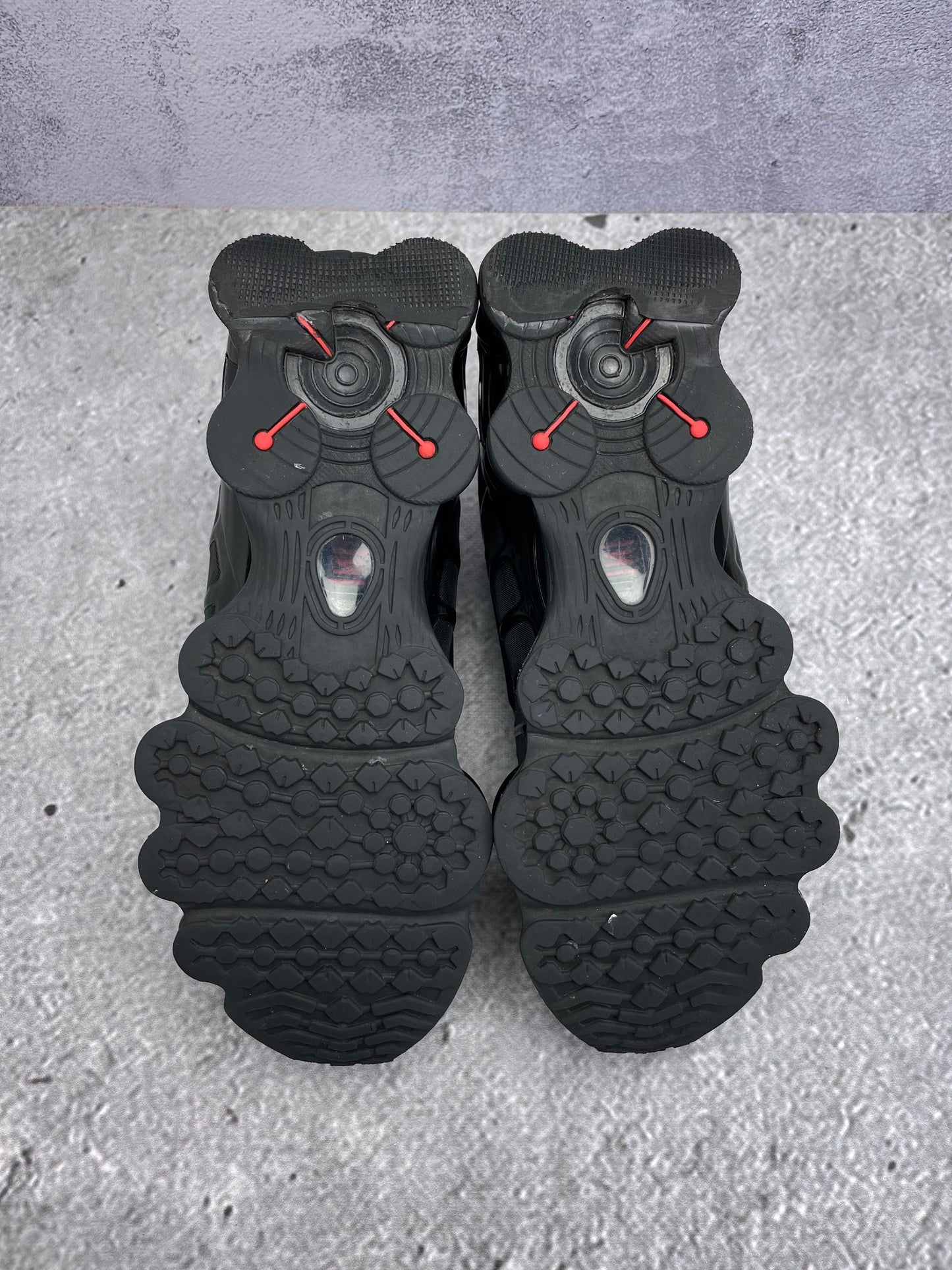 Nike Shox TL Black - buty sportowe, podeszwa