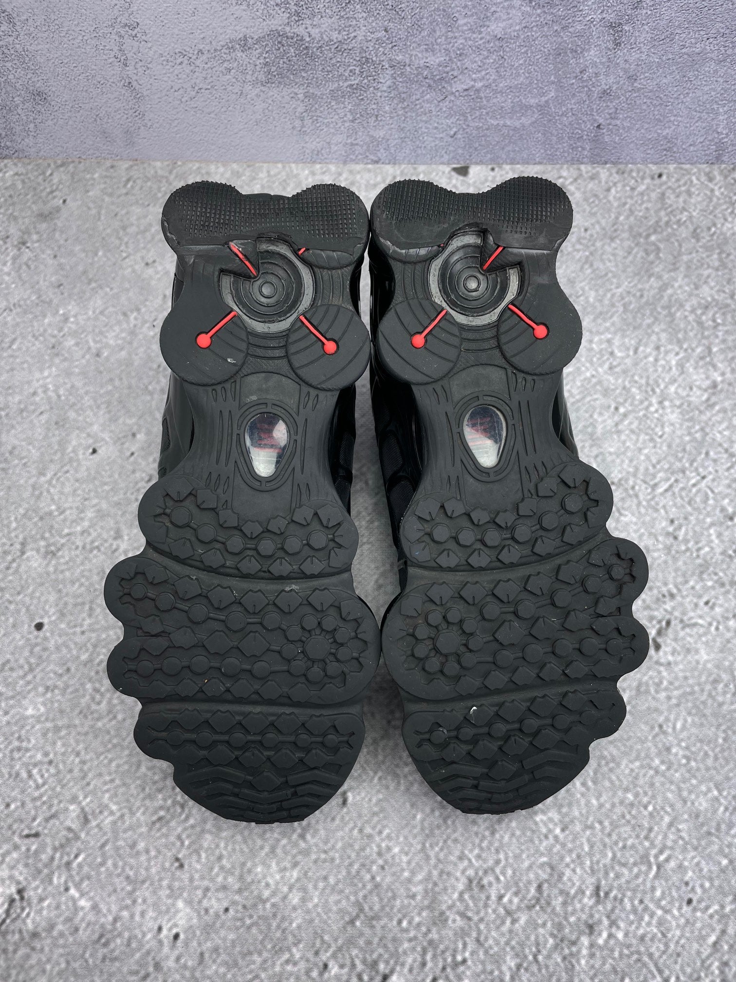 Nike Shox TL Black - buty sportowe, podeszwa