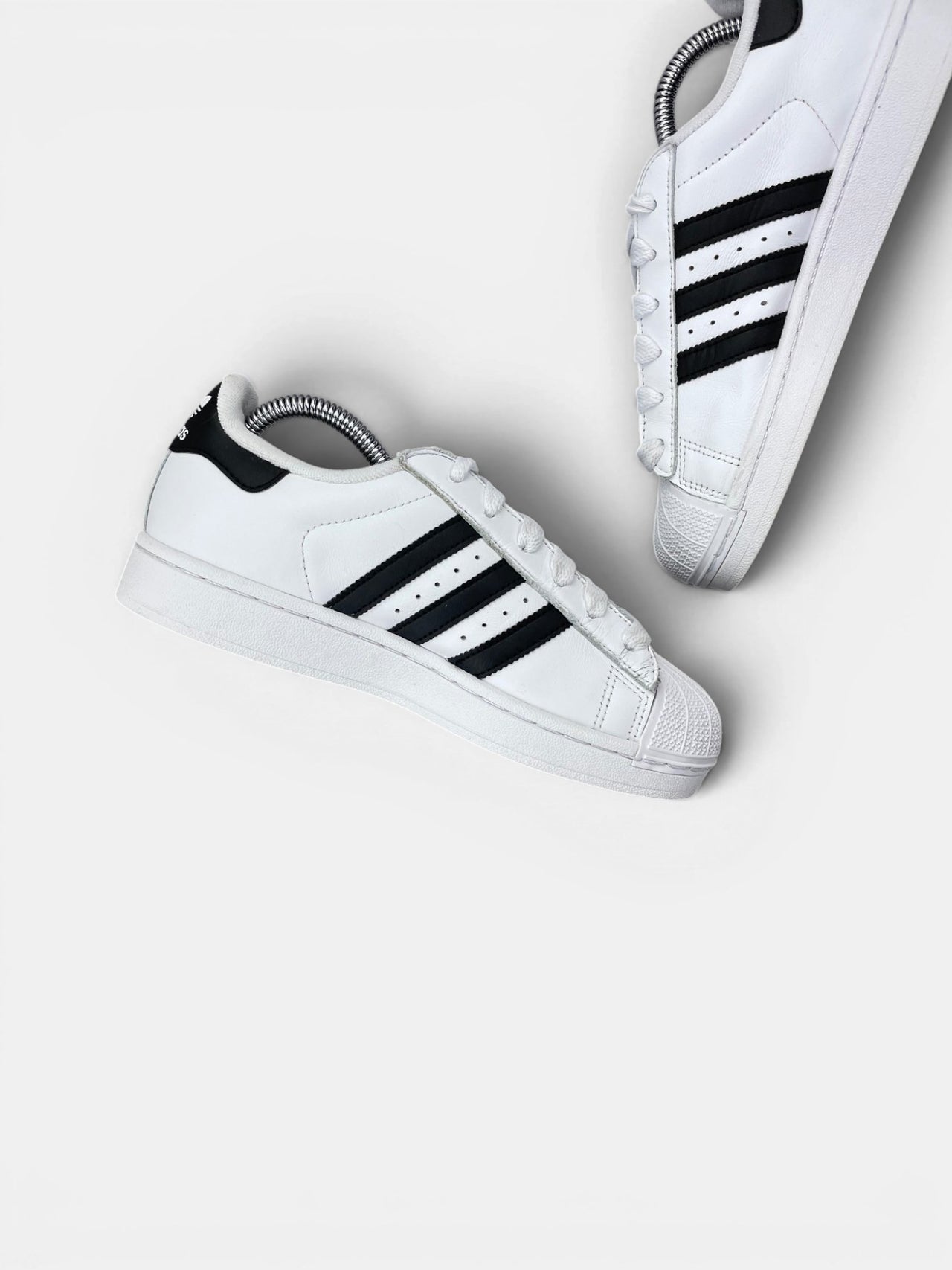 Adidas Superstar II — buty sportowe damskie w bardzo dobrym stanie rozmiar 36 2/3, wewnętrzny panel lewego buta