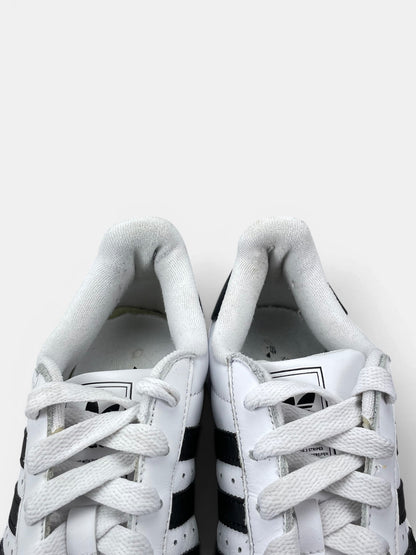 Adidas Superstar II — buty sportowe damskie w bardzo dobrym stanie rozmiar 36 2/3, zapiętki butów