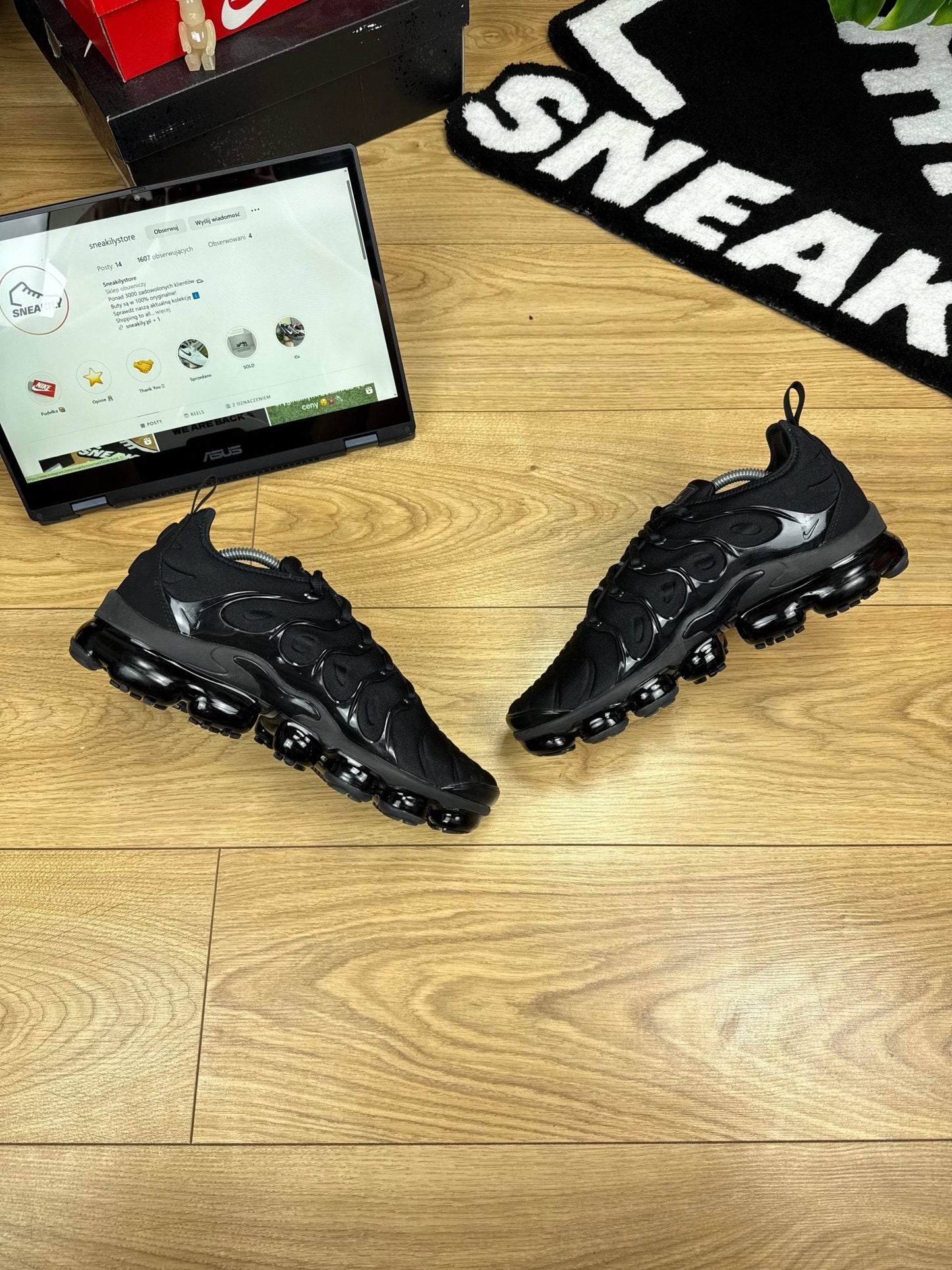 Nike Air Vapormax Plus (44)