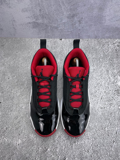 Jordan Max Aura 6 Bred - buty sportowe, widok z góry