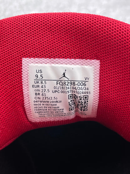 Jordan Max Aura 6 Bred - buty sportowe, metka