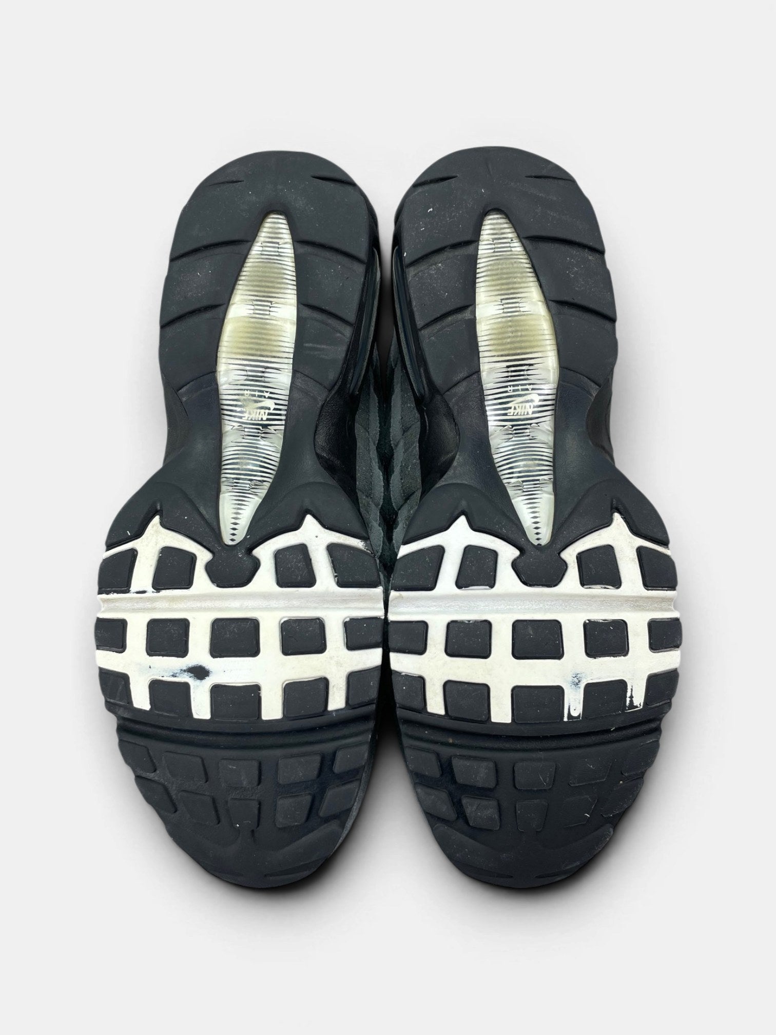 Nike Air Max 95 Jewel Grey — buty sportowe męskie w bardzo dobrym stanie rozmiar 42.5, podeszwa