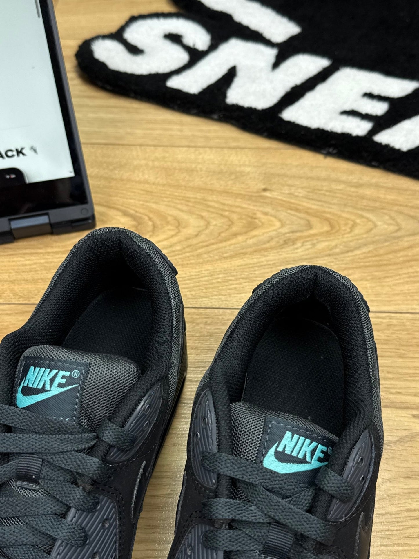 Nike Air Max 90 (42)
