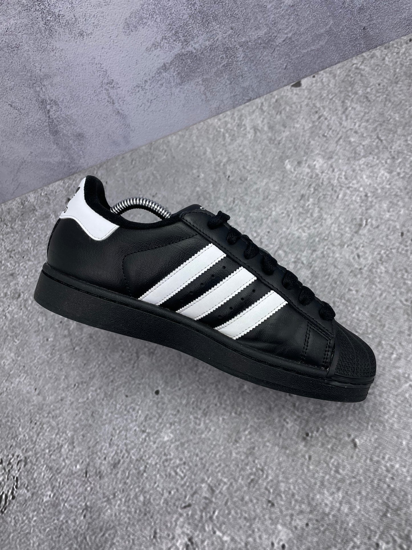 adidas Superstar II Black White - buty sportowe, wewnętrzny panel prawego buta