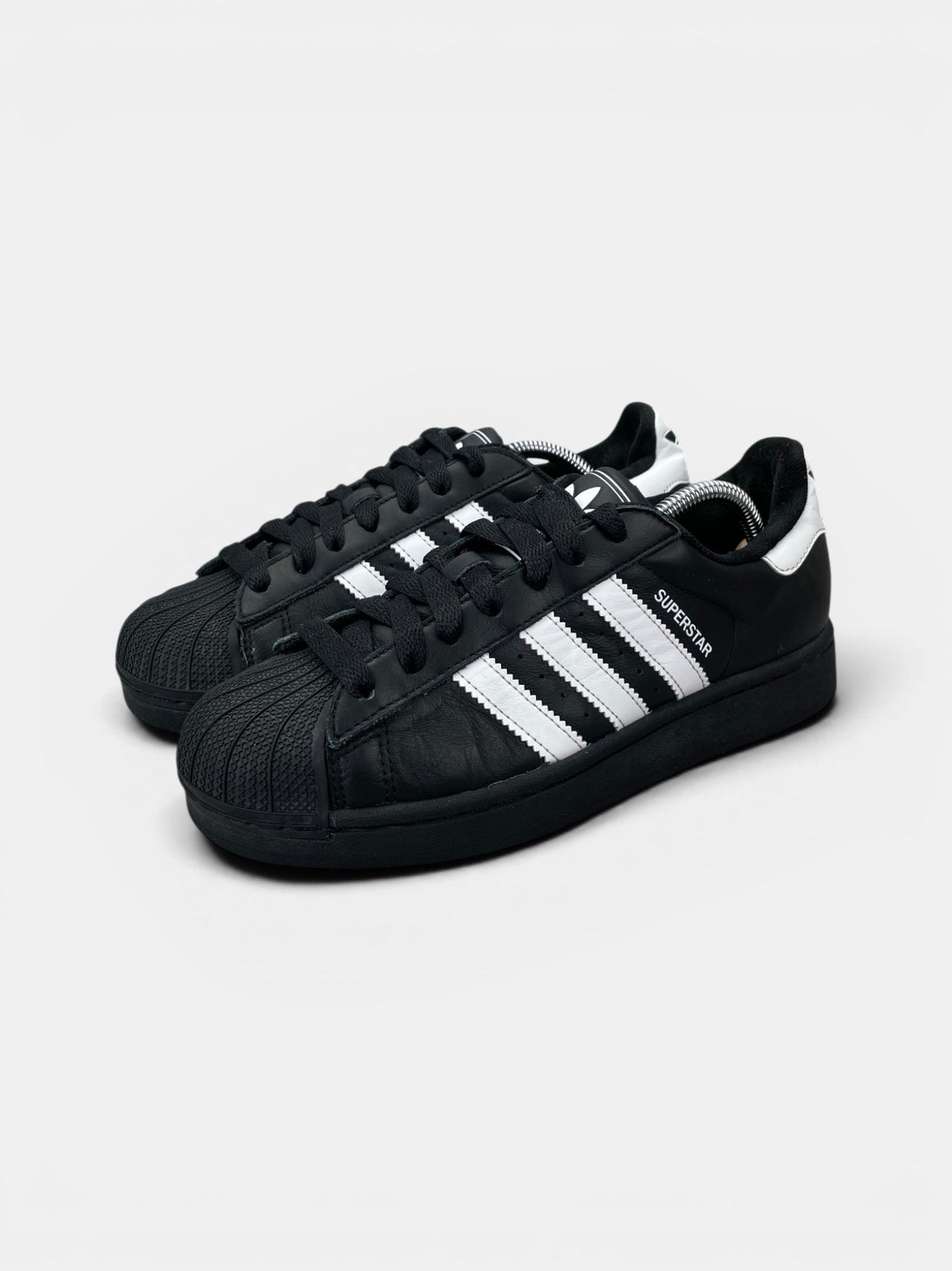 Adidas Superstar II Black White — buty sportowe damskie w bardzo dobrym stanie rozmiar 40, widok z boku