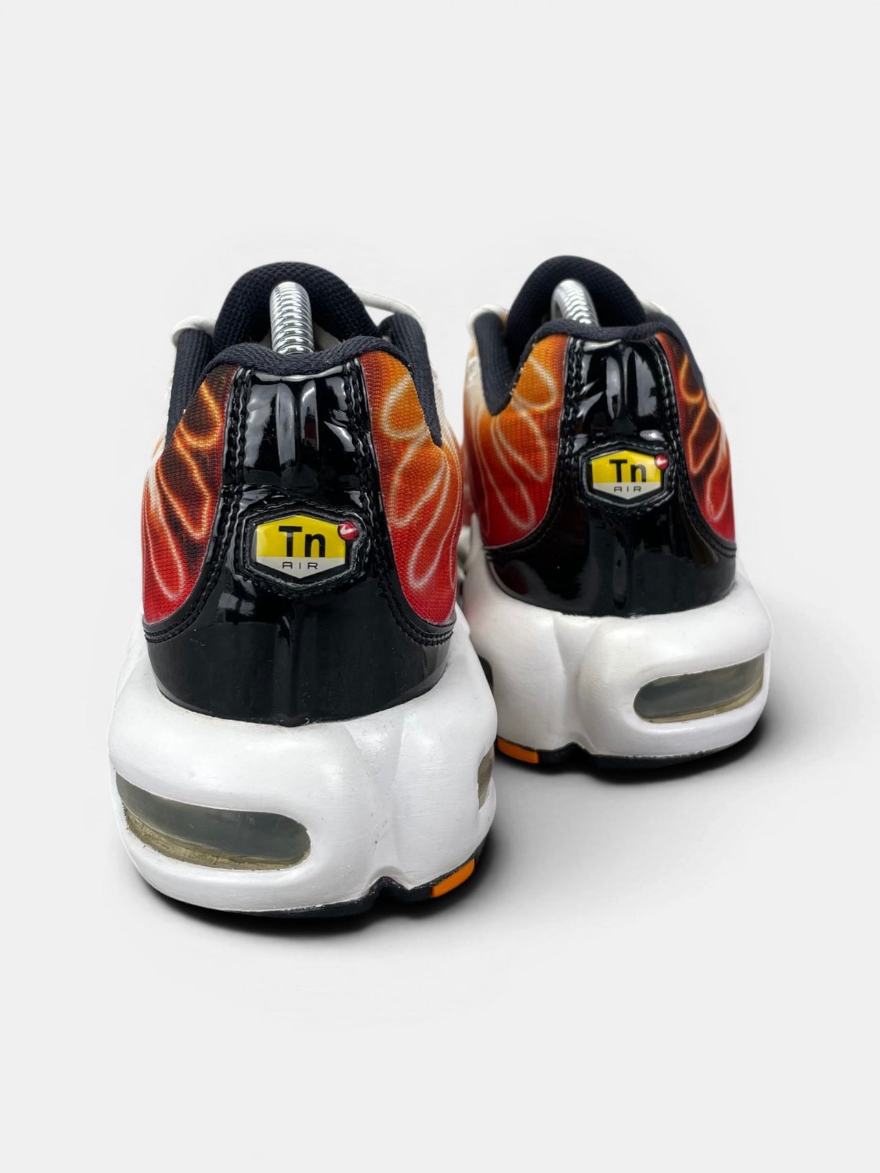 Nike Air Max Plus Light Photography — buty sportowe męskie w bardzo dobrym stanie rozmiar 42, widok z tyłu