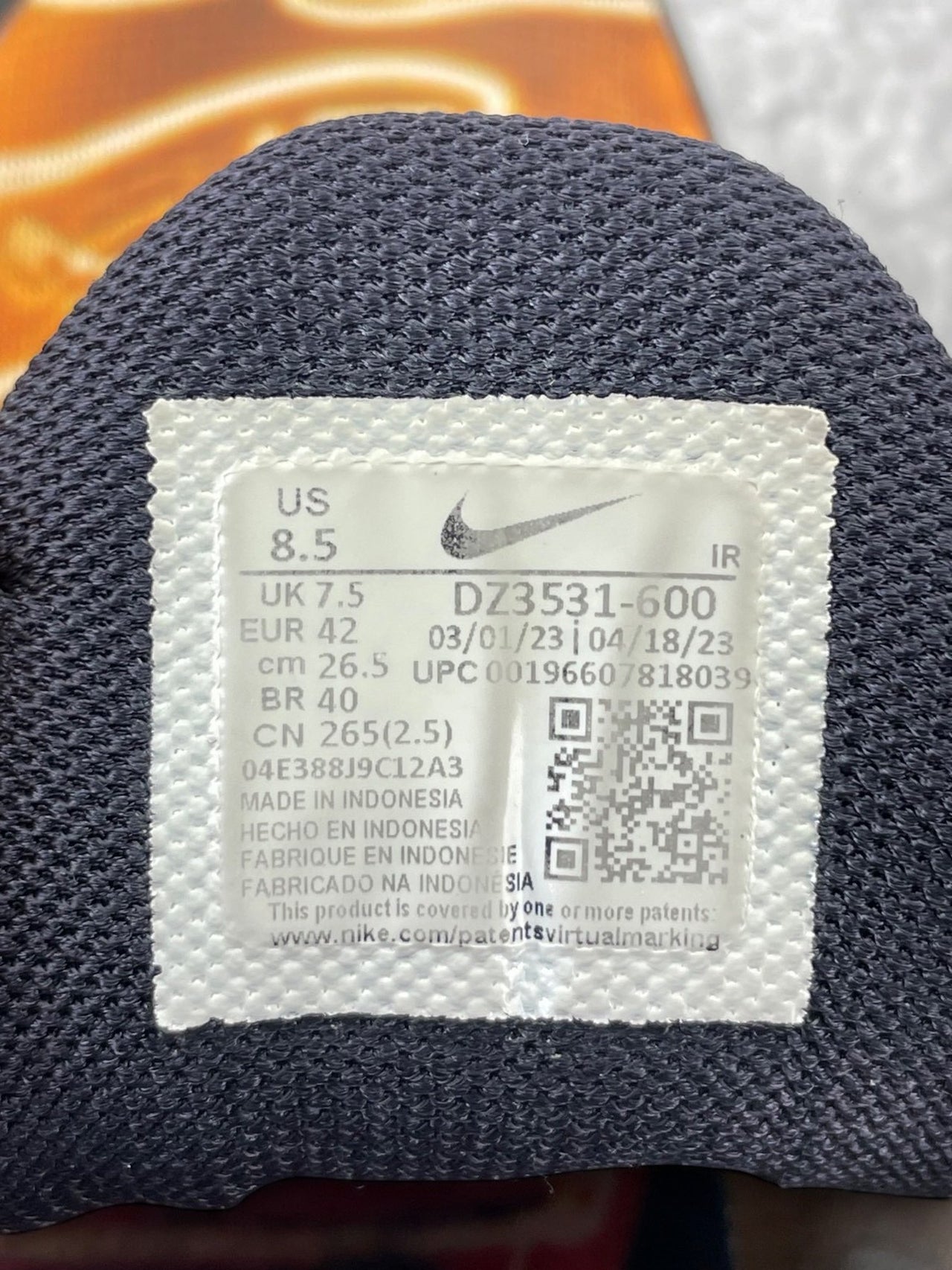 Nike Air Max Plus Light Photography — buty sportowe męskie w bardzo dobrym stanie rozmiar 42, opcjonalne zdjęcie 2
