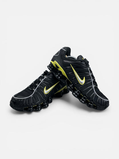 Nike Shox TL Black Dynamic Yellow - buty sportowe, boczny profil