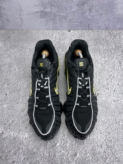 Nike Shox TL Black Dynamic Yellow - buty sportowe, widok z góry