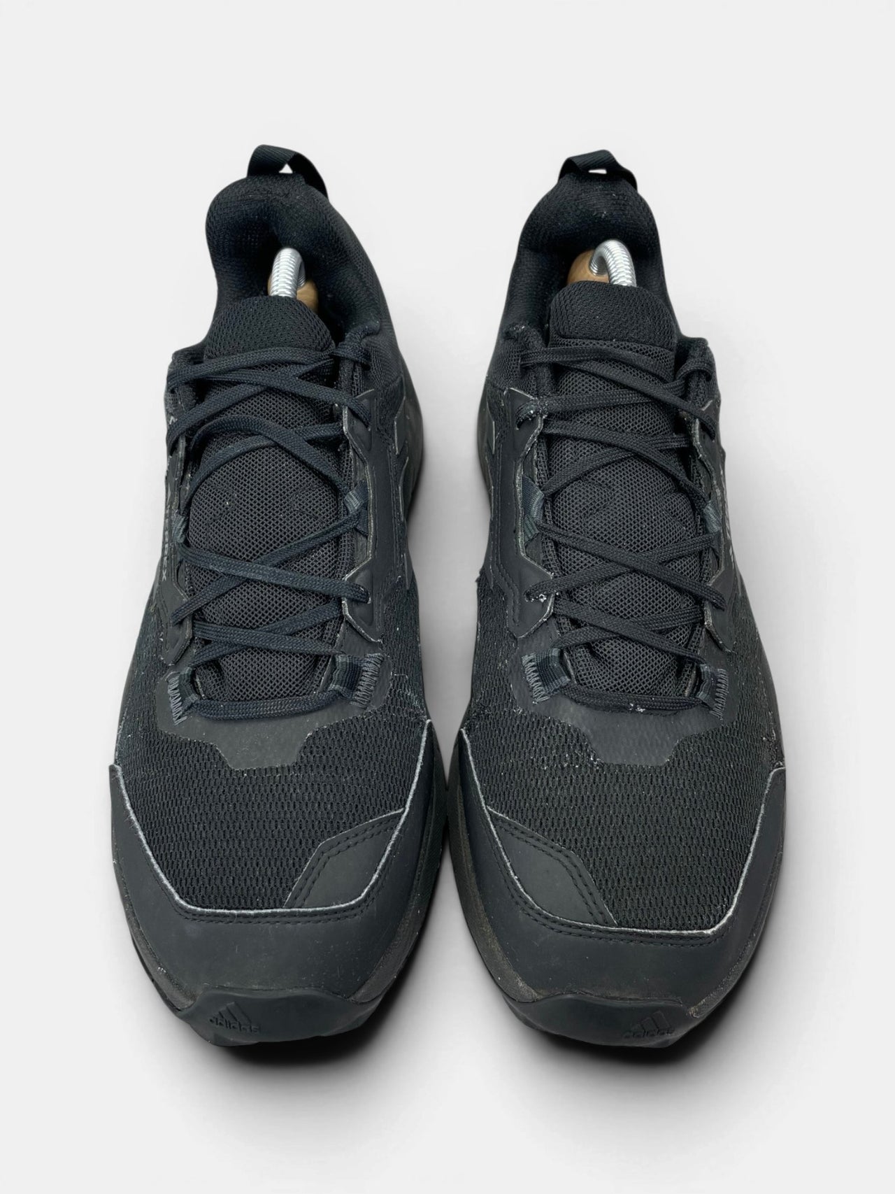 Adidas Terrex AX4 Black Carbon — buty sportowe męskie w bardzo dobrym stanie rozmiar 44, widok z góry