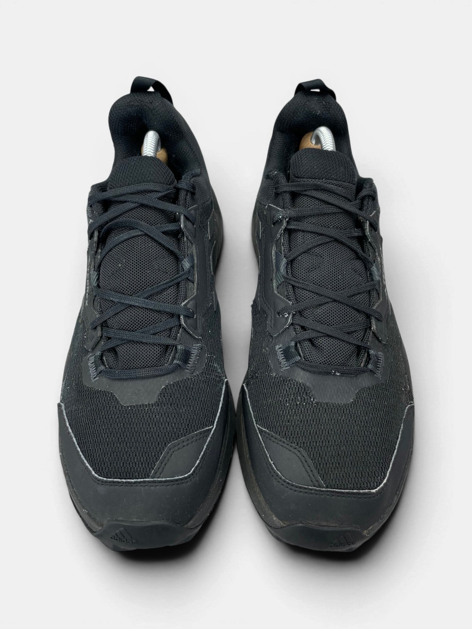 Adidas Terrex AX4 Black Carbon — buty sportowe męskie w bardzo dobrym stanie rozmiar 44, widok z góry