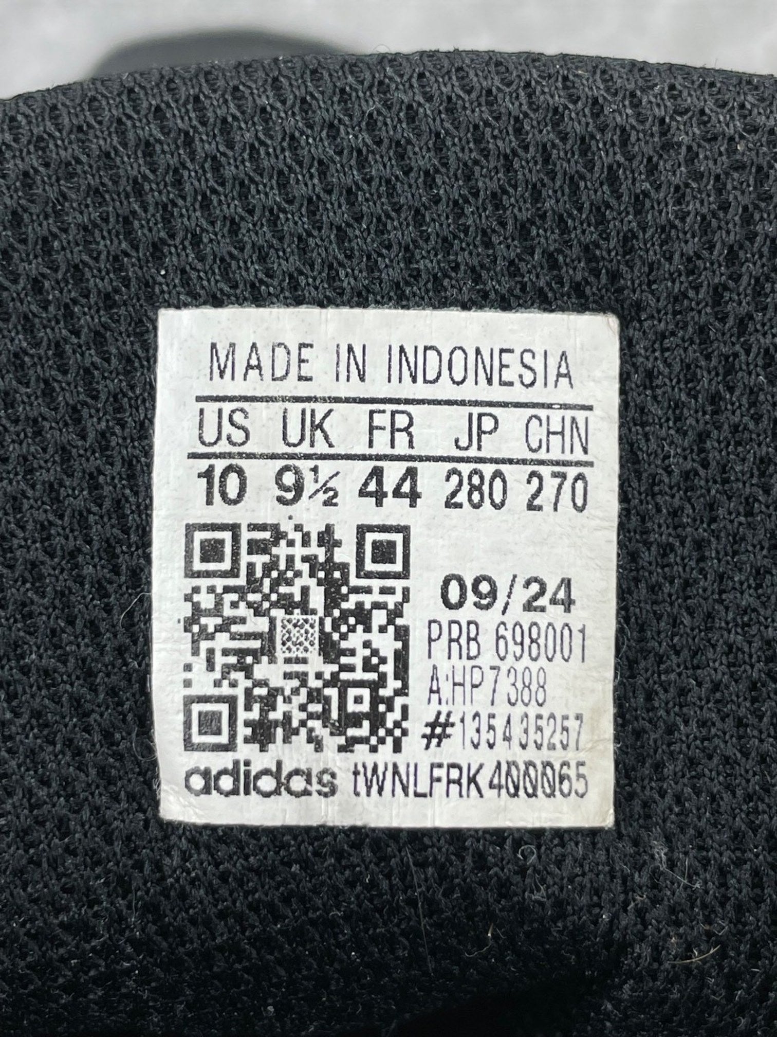 Adidas Terrex AX4 Black Carbon — buty sportowe męskie w bardzo dobrym stanie rozmiar 44, opcjonalne zdjęcie 2