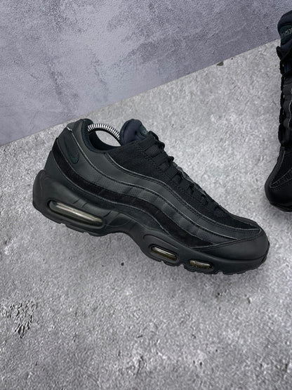 Nike Air Max 95 rozmiar 43