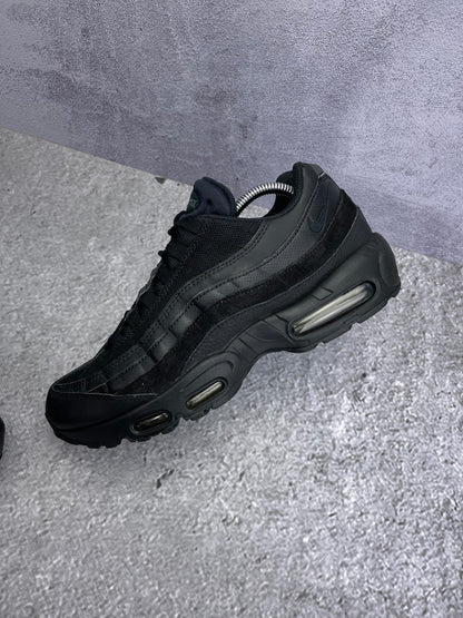 Nike Air Max 95 rozmiar 43