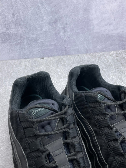Nike Air Max 95 rozmiar 43