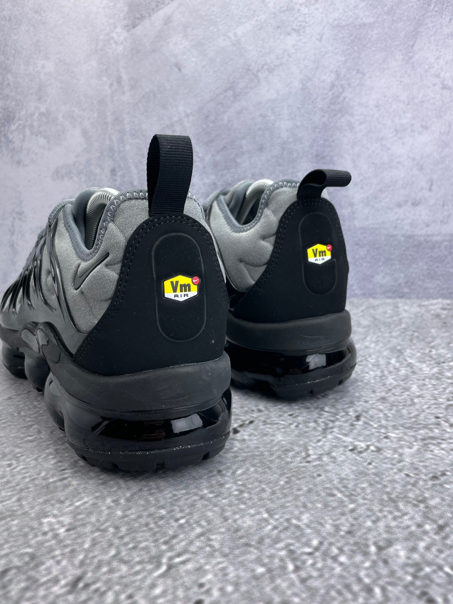 Nike Air Vapormax Plus rozmiar 42.5
