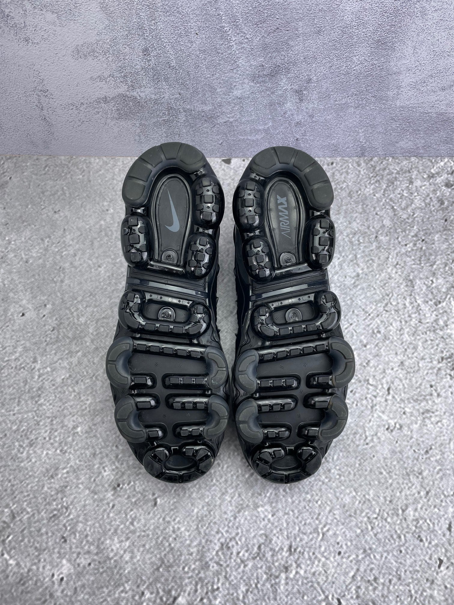 Nike Air Vapormax Plus rozmiar 43