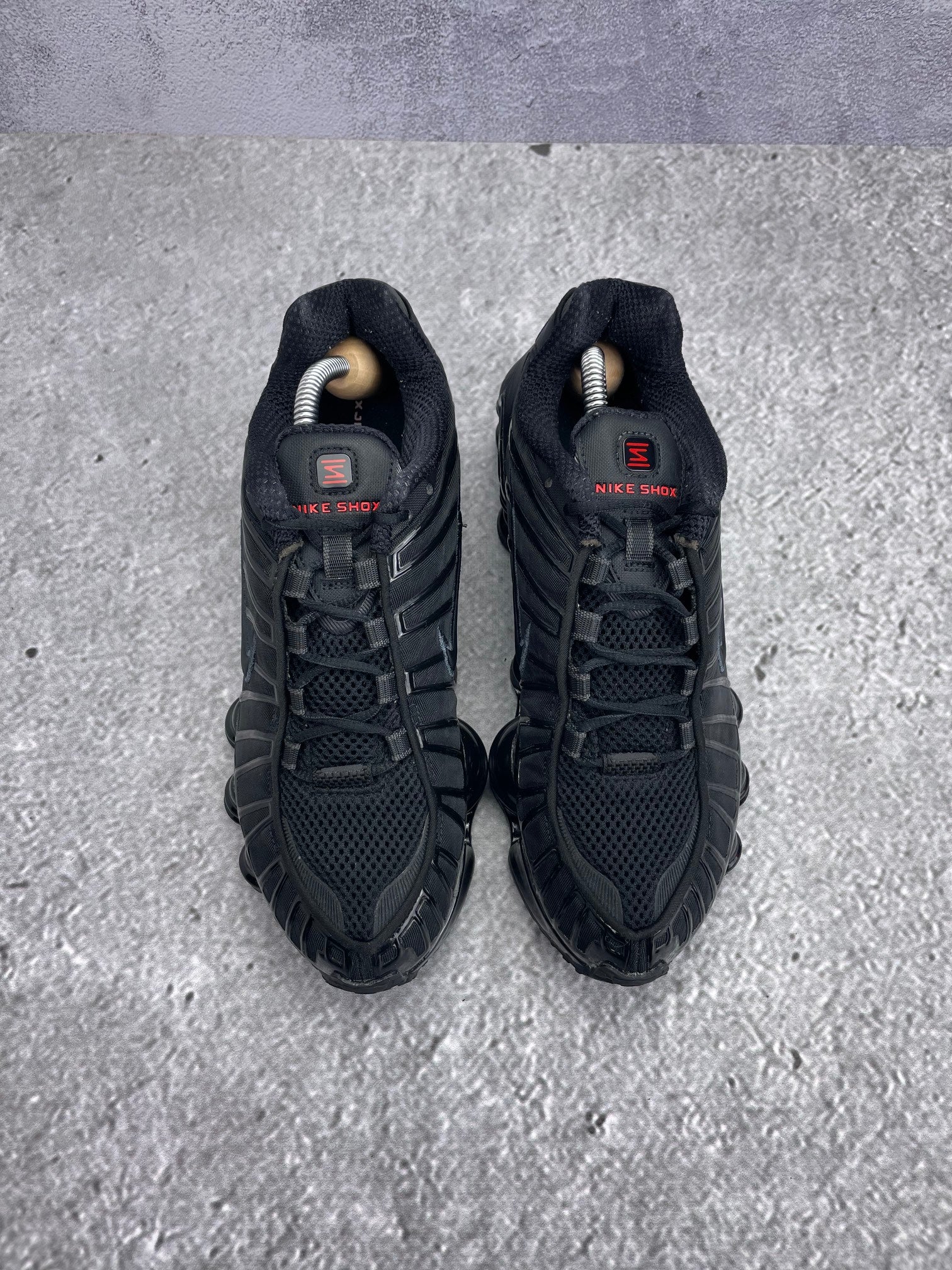 Nike Shox TL Black - buty sportowe, widok z góry