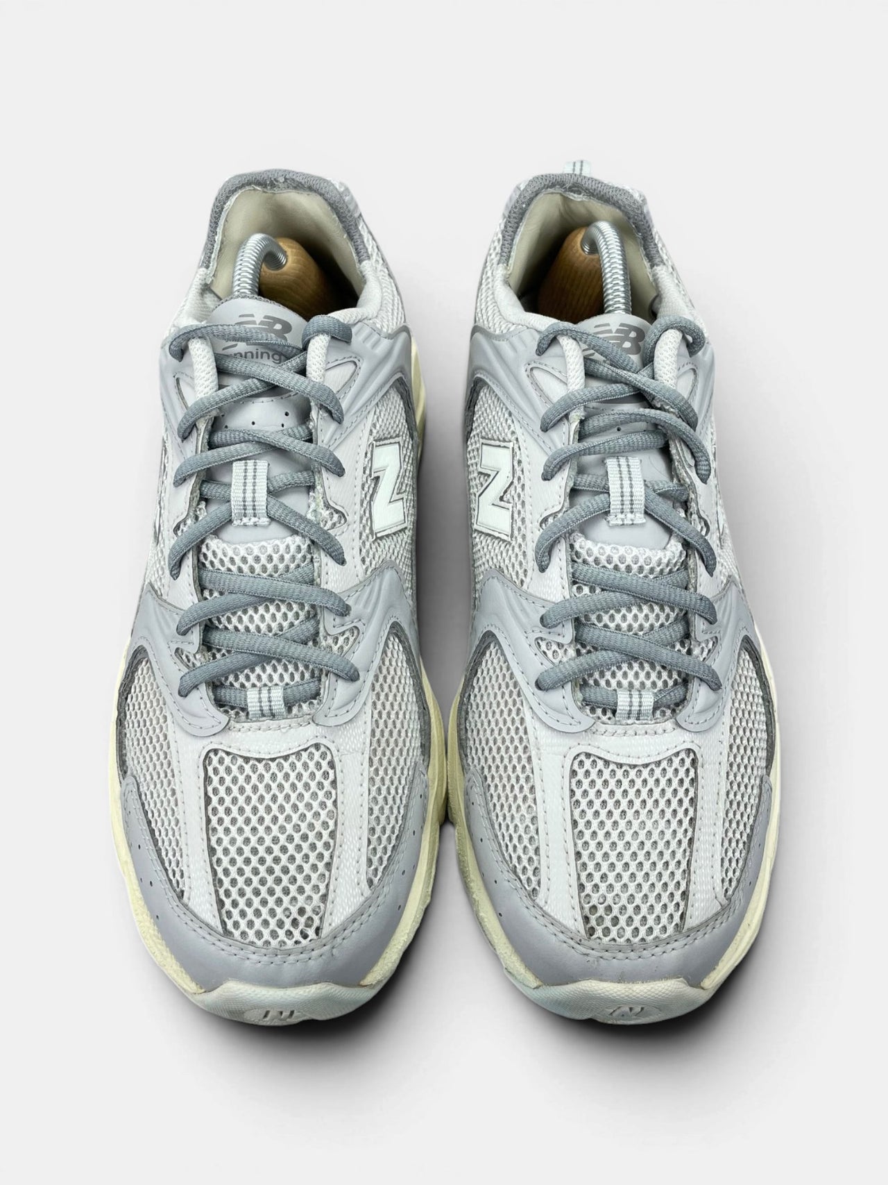 New Balance 530 ABZORB — buty sportowe męskie w bardzo dobrym stanie rozmiar 43, widok z góry
