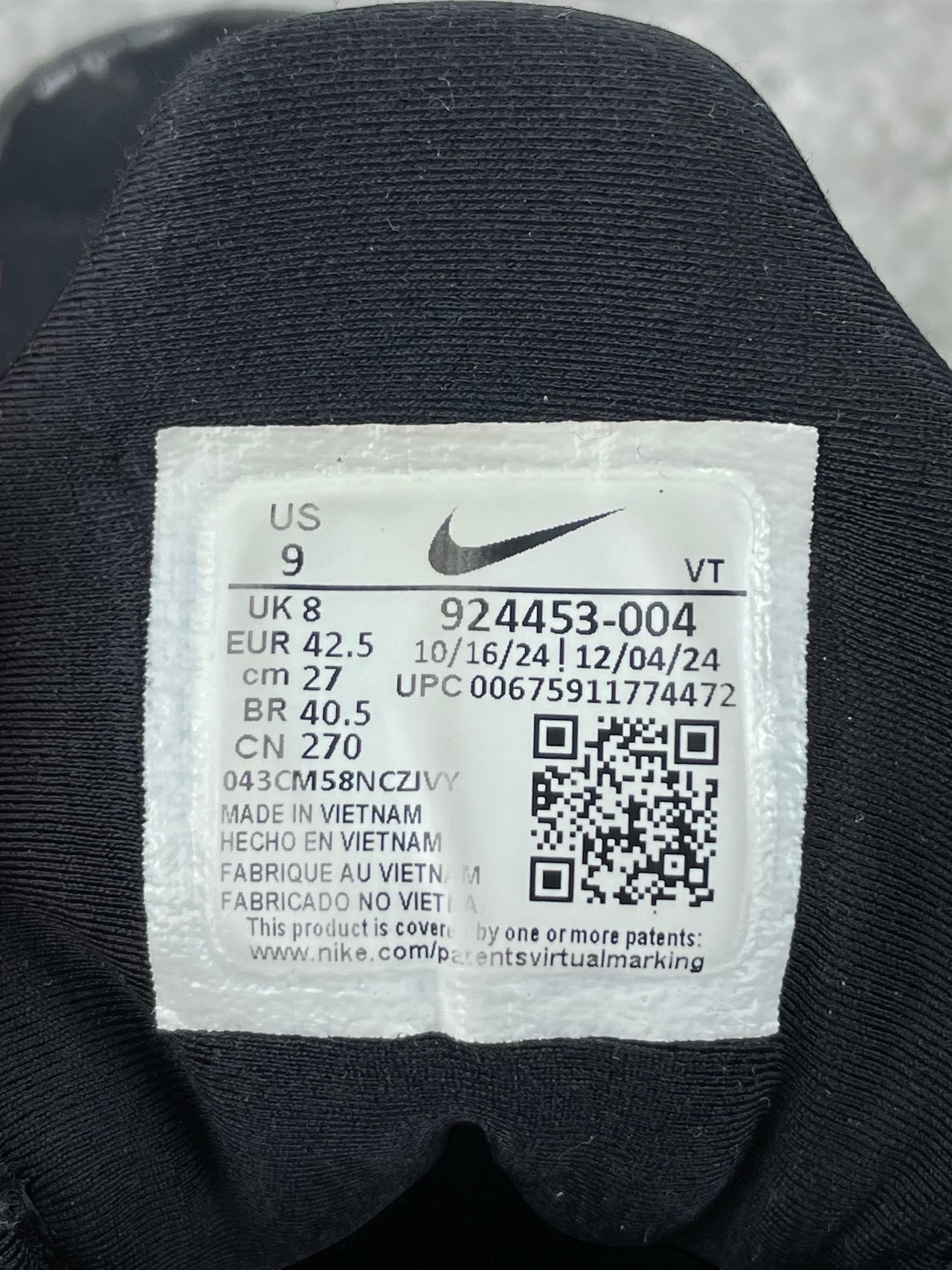 Nike Air VaporMax Plus Triple Black — buty sportowe męskie w bardzo dobrym stanie rozmiar 42.5, opcjonalne zdjęcie 2