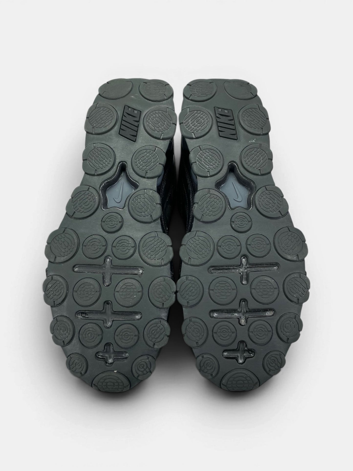 Nike Reax 8 TR Black — buty sportowe męskie w bardzo dobrym stanie rozmiar 44.5, podeszwa