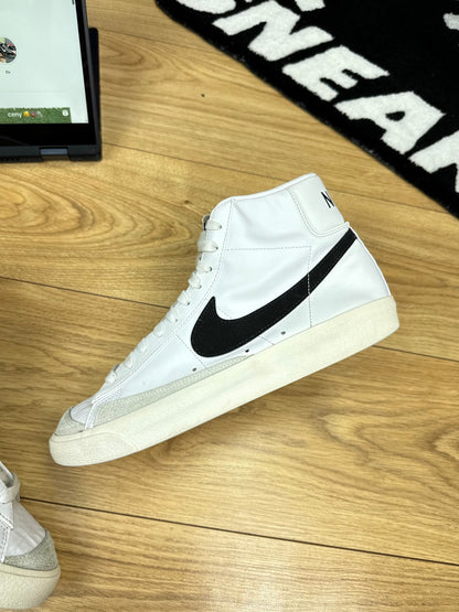 Nike Blazer Mid 77 (43)