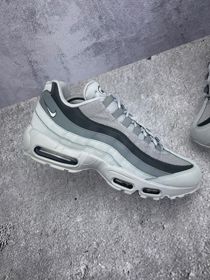 Nike Air Max 95 rozmiar 45