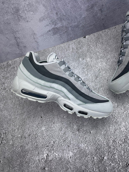 Nike Air Max 95 rozmiar 45