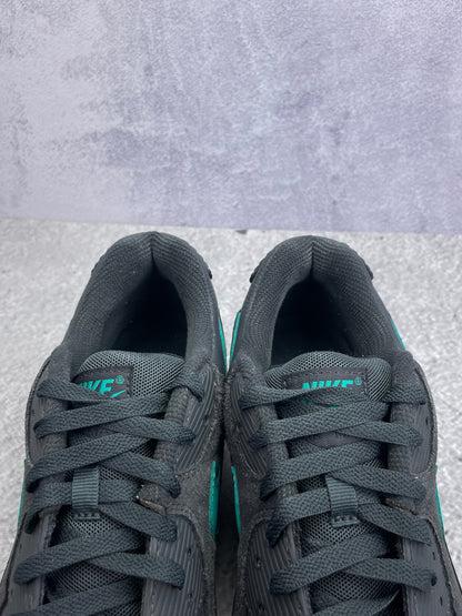 Nike Air Max 90 Black Aurora Green - buty sportowe, zapiętki butów