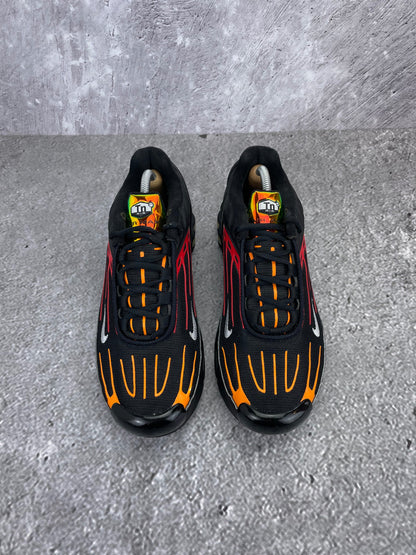 Nike Air Max Plus 3 Black Orange - buty sportowe, widok z góry