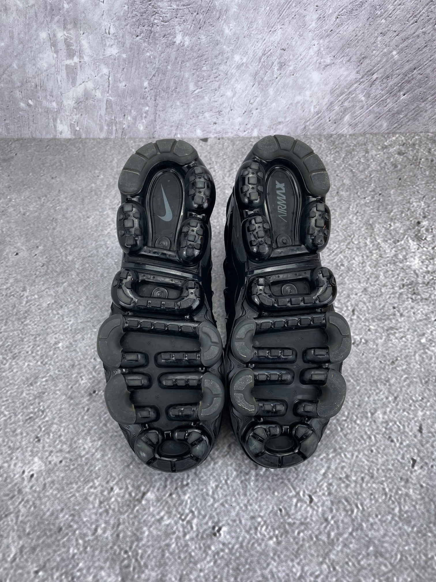 Nike Air Vapormax Plus rozmiar 42.5
