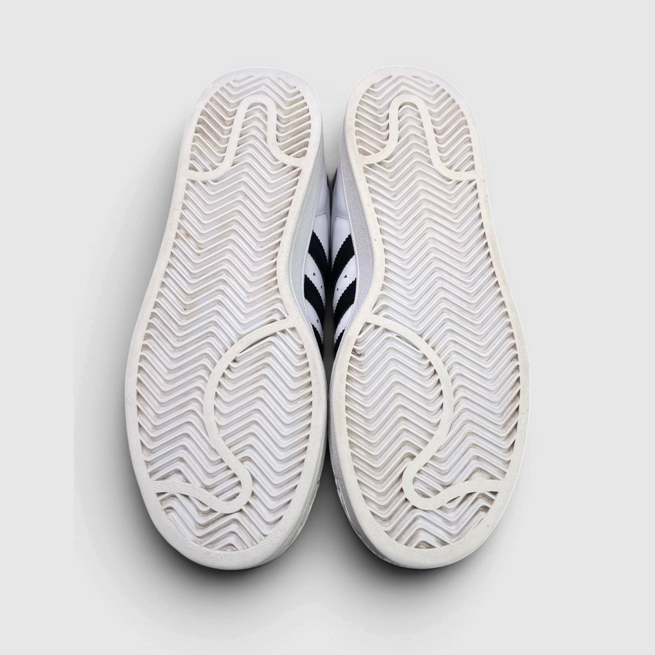 Adidas Superstar II Cloud White Black — buty sportowe damskie w bardzo dobrym stanie rozmiar 38, podeszwa