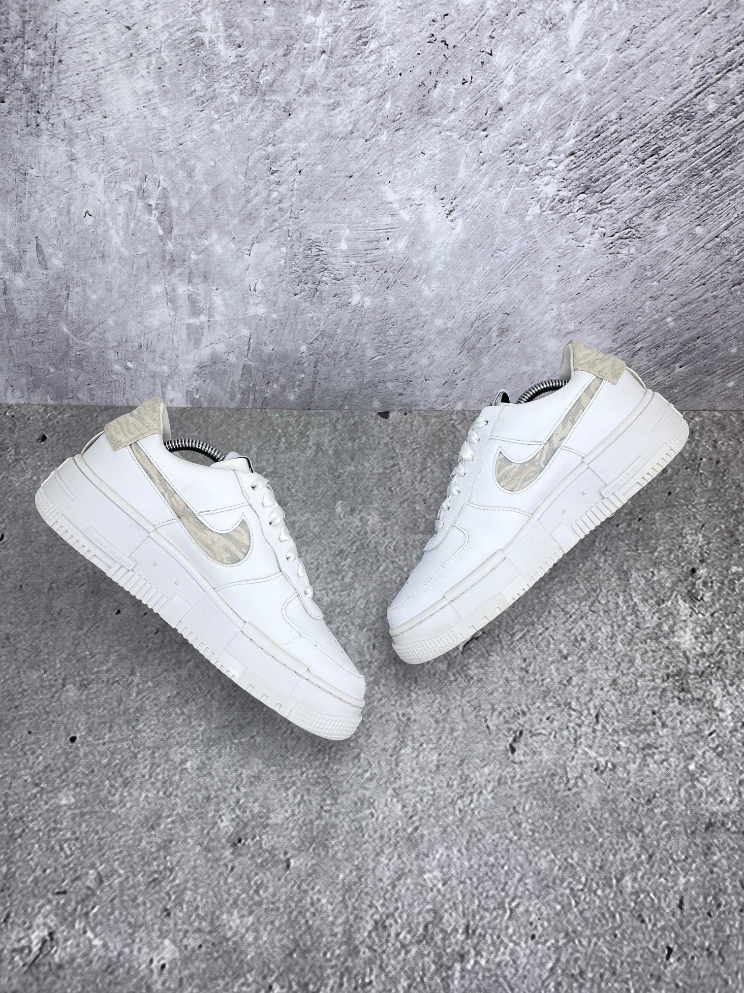 Nike Air Force 1 Low rozmiar 39