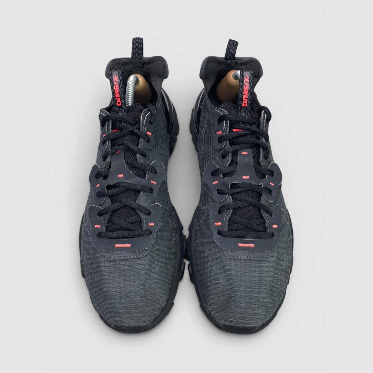 Nike React Vision Anthracite — buty sportowe męskie w bardzo dobrym stanie rozmiar 44, widok z przodu