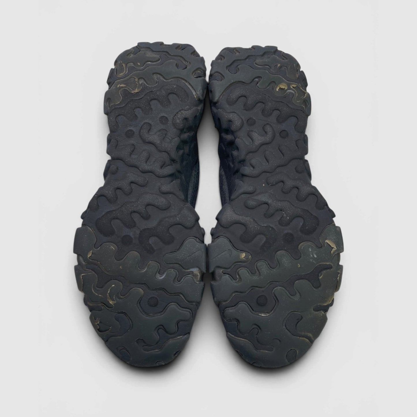 Nike React Vision Anthracite — buty sportowe męskie w bardzo dobrym stanie rozmiar 44, podeszwa