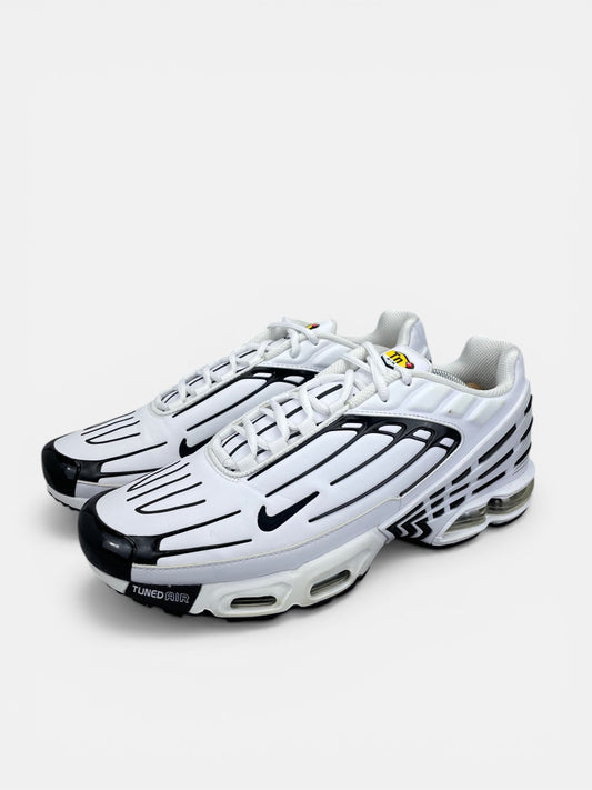 Nike Air Max Plus III Leather CK6716-100 - buty sportowe, widok z boku