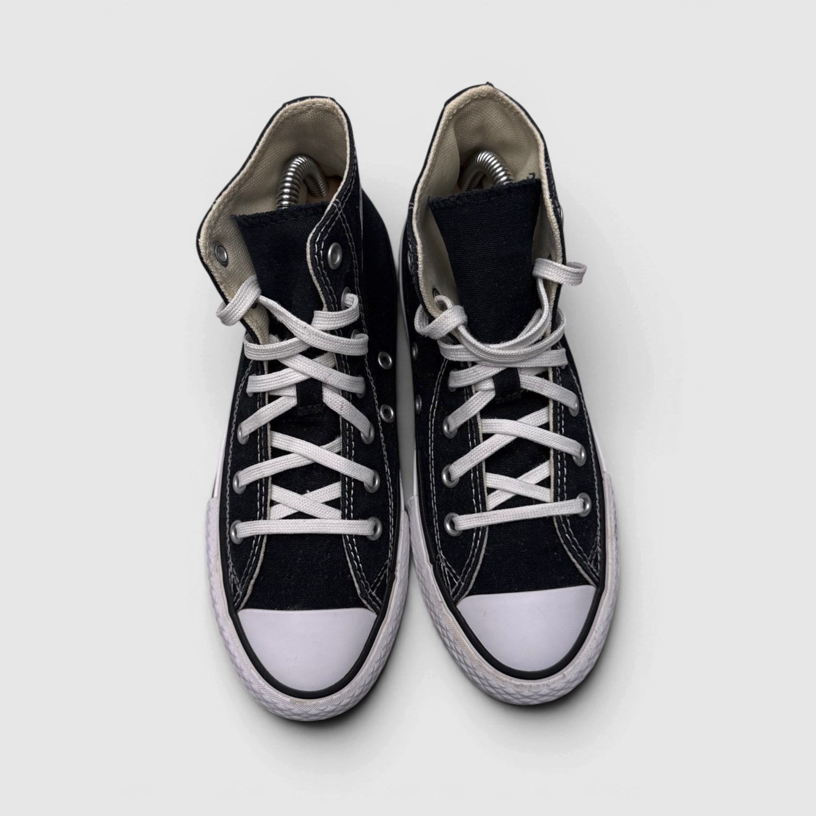 Converse Chuck Taylor All Star — buty sportowe damskie w bardzo dobrym stanie rozmiar 35, widok z góry