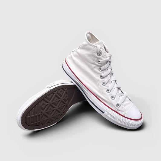 Converse Chuck Taylor All Star High Top Classic White — buty sportowe damskie w bardzo dobrym stanie rozmiar 39.5, para butów