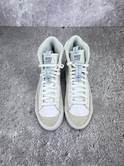 Nike Blazer Mid '77 SE DH8640-103 - buty sportowe, widok z góry