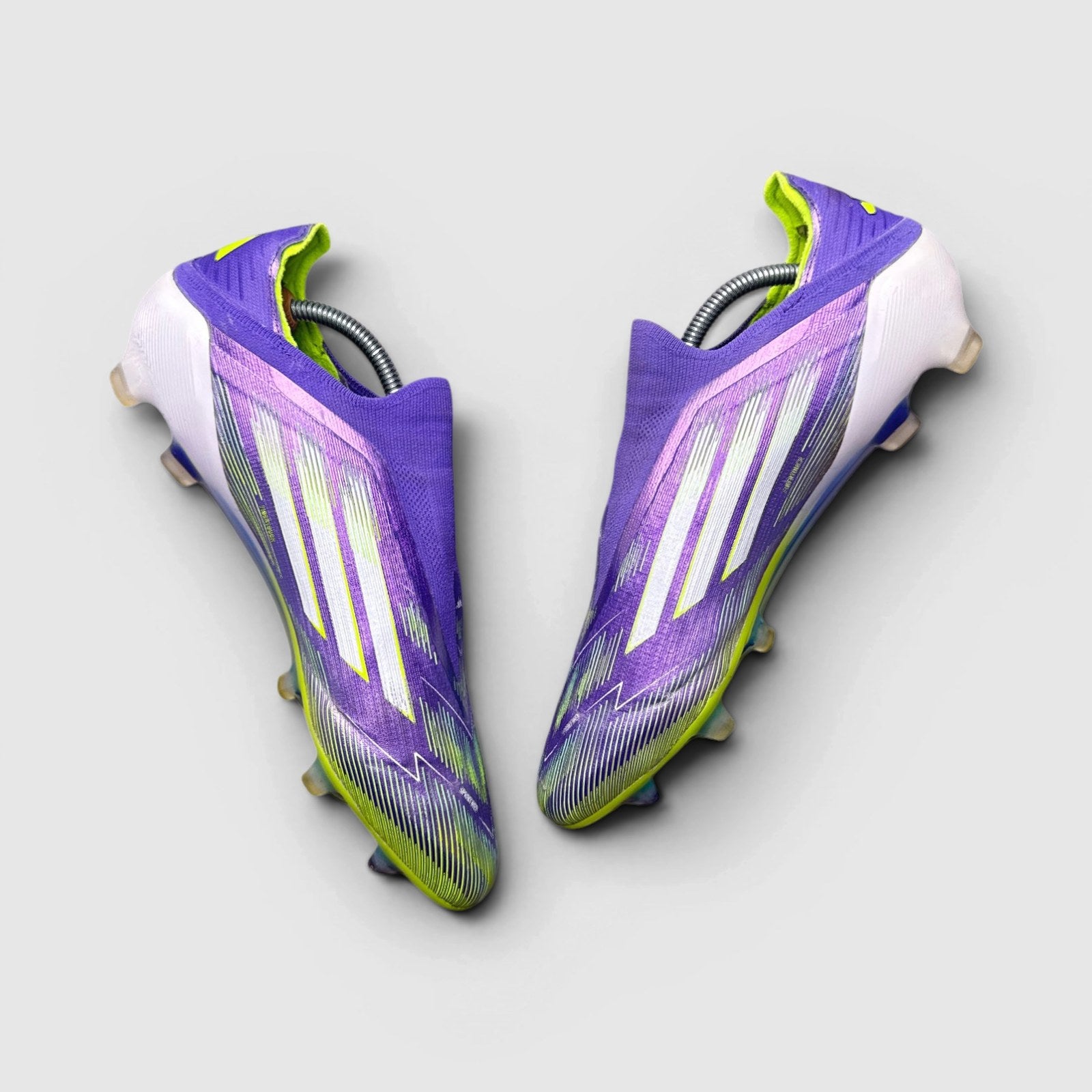 Adidas F50 Elite Laceless Firm Ground Radiant Blaze Pack — buty sportowe męskie w dobrym stanie rozmiar 44 2/3, para butów
