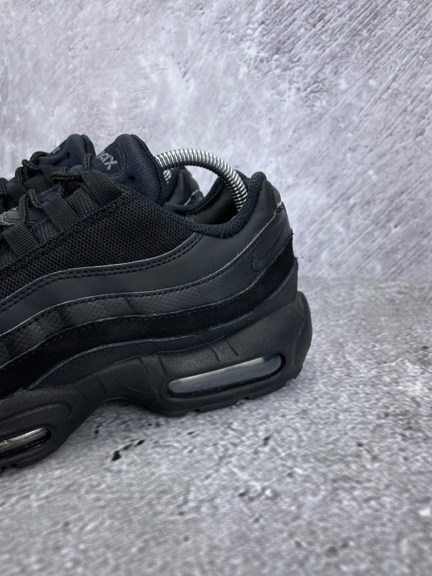 Nike Air Max 95 Essential Triple Black - buty sportowe, opcjonalne zdjęcie 1