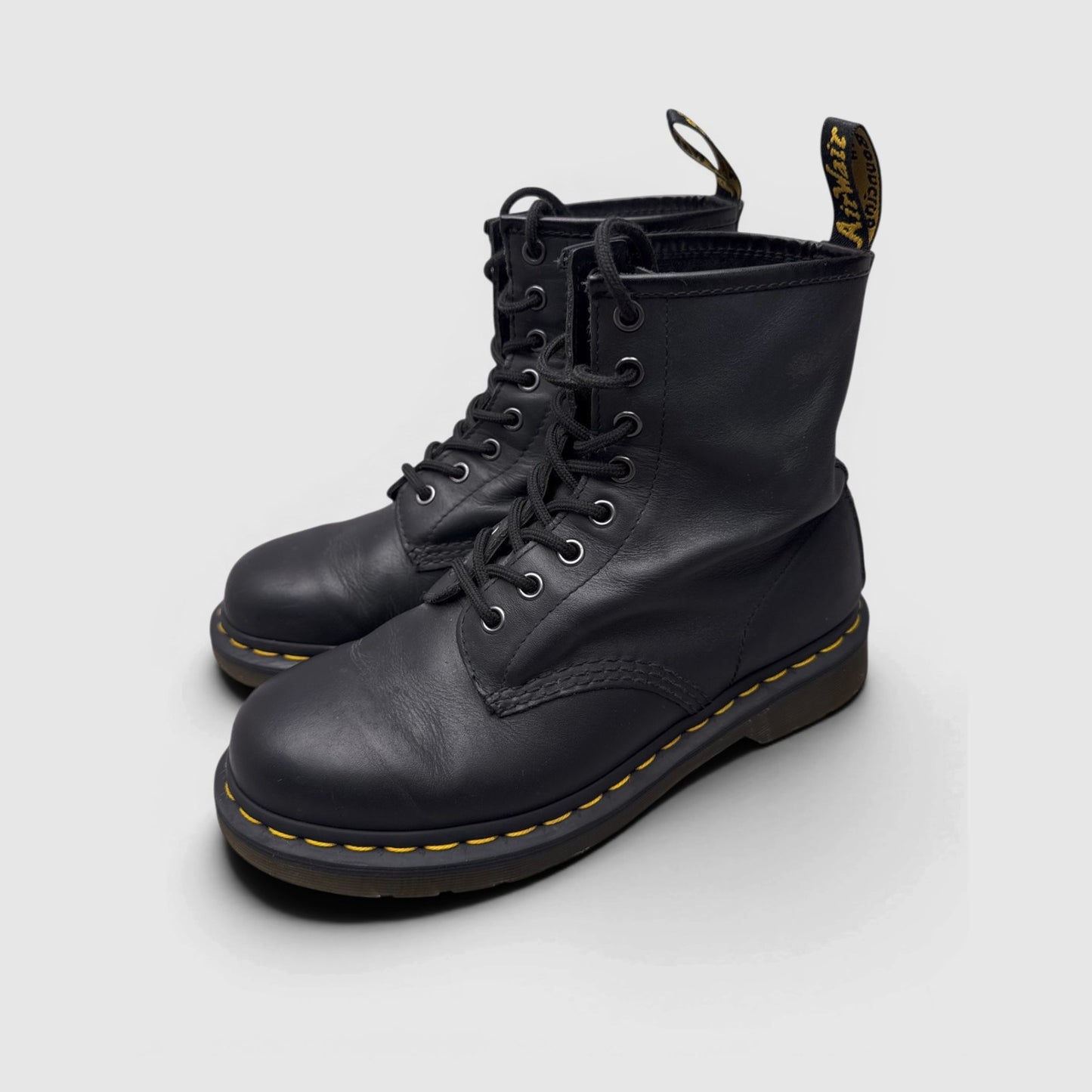 Dr. Martens Dr.Martens 1460 GREASY — botki damskie w bardzo dobrym stanie rozmiar 38, boczny profil, lewa strona