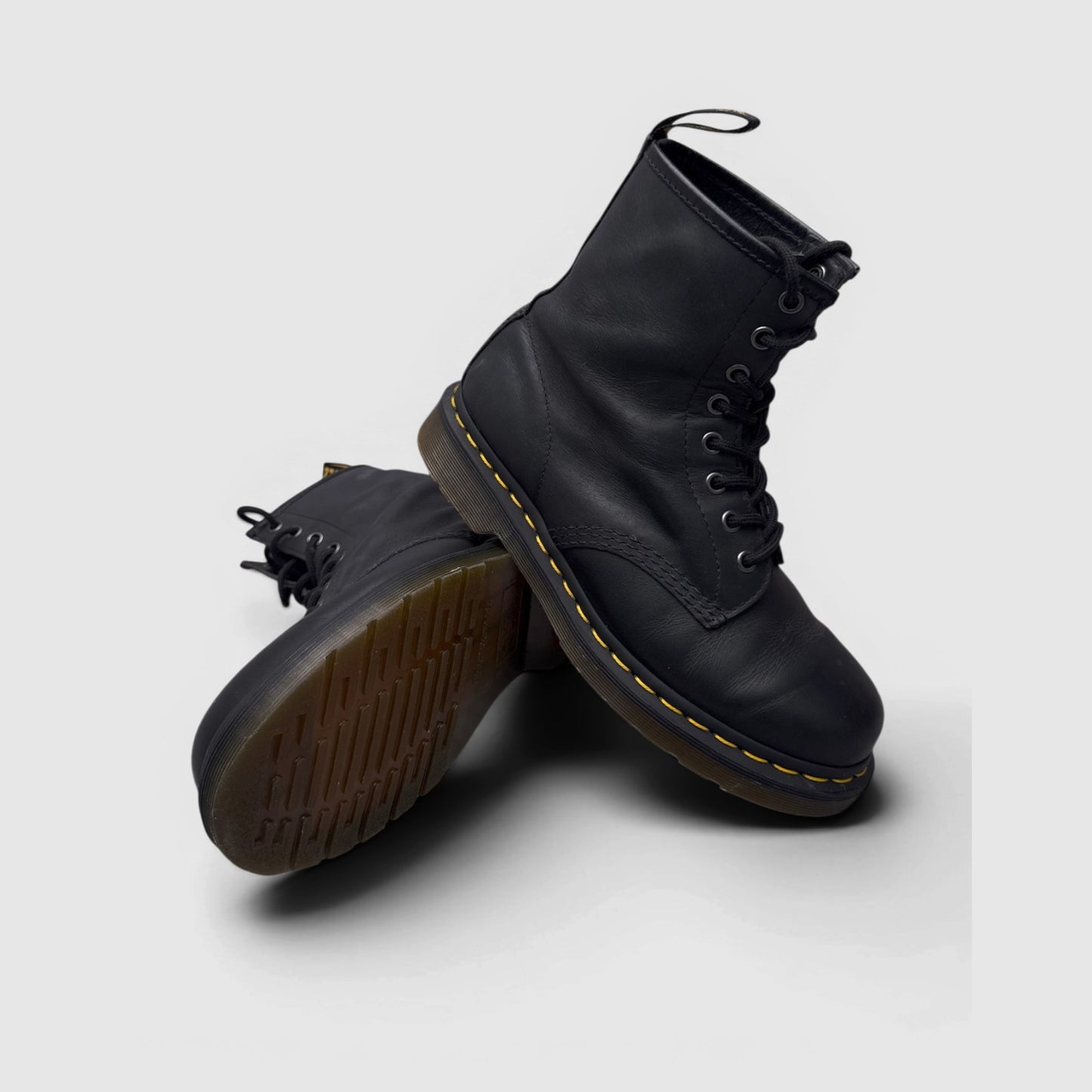 Dr. Martens Dr.Martens 1460 GREASY — botki damskie w bardzo dobrym stanie rozmiar 38, para butów