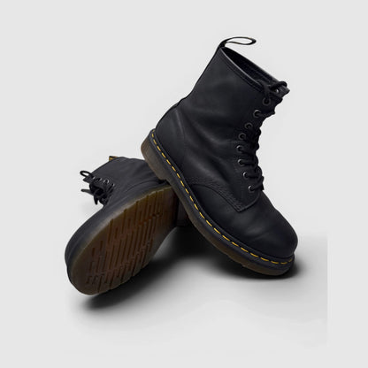 Dr. Martens Dr.Martens 1460 GREASY — botki damskie w bardzo dobrym stanie rozmiar 38, para butów