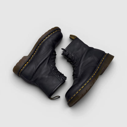 Dr. Martens Dr.Martens 1460 GREASY — botki damskie w bardzo dobrym stanie rozmiar 38, para butów