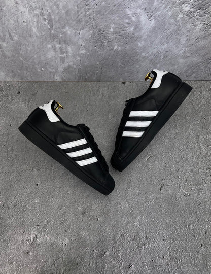 adidas Superstar II JH9977 - buty sportowe, widok z góry na wewnętrzną stronę butów